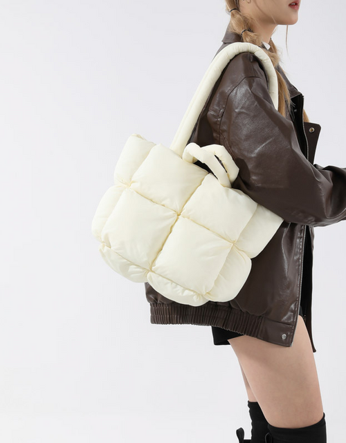 Load image into Gallery viewer, Western-Style Shoulder Bag
